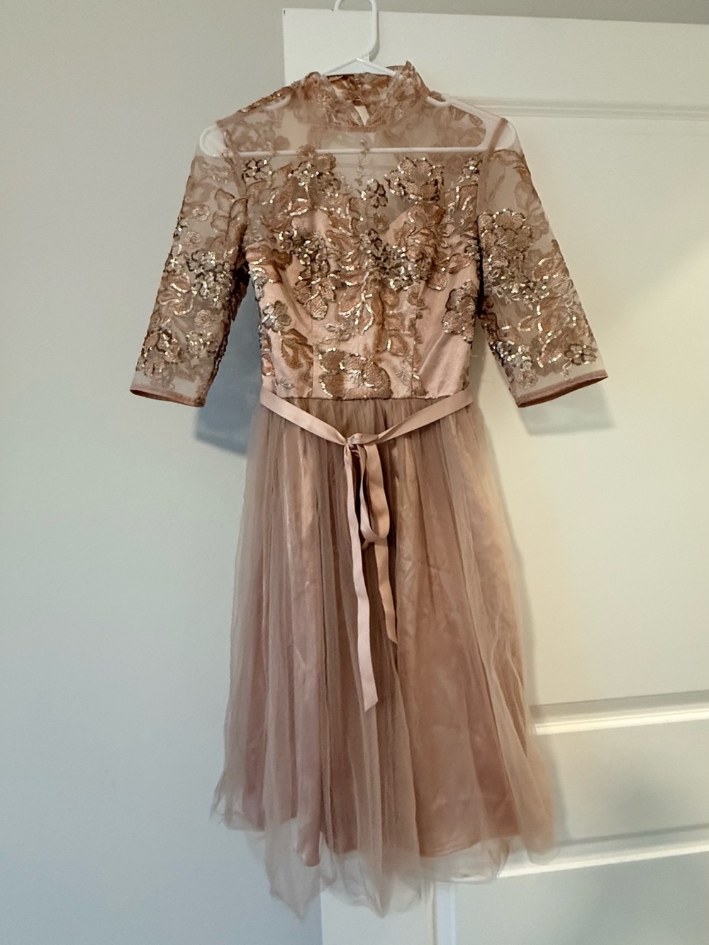 Chi Chi London Rose Gold Embroidered Lace & Tulle Midi Dress - Picture 6 of 10